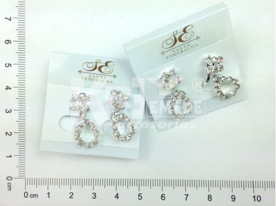 Aro clip con gota de strass